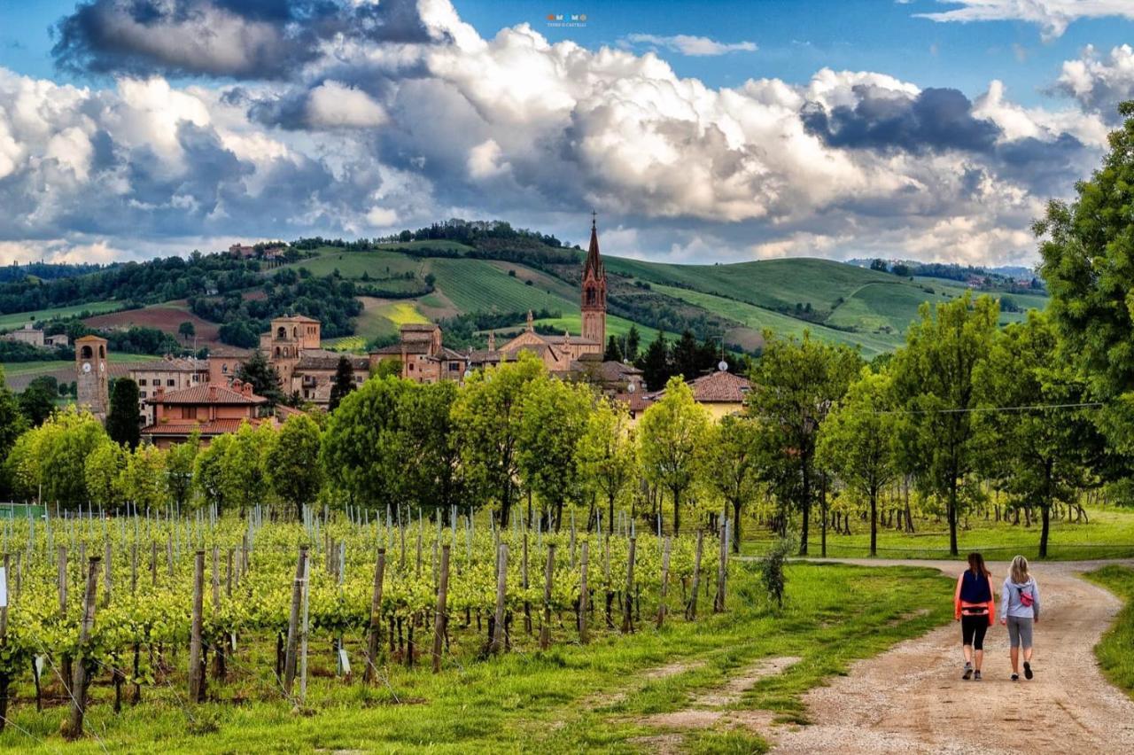 Albergo Zoello Je Suis Castelvetro di Modena Eksteriør bilde