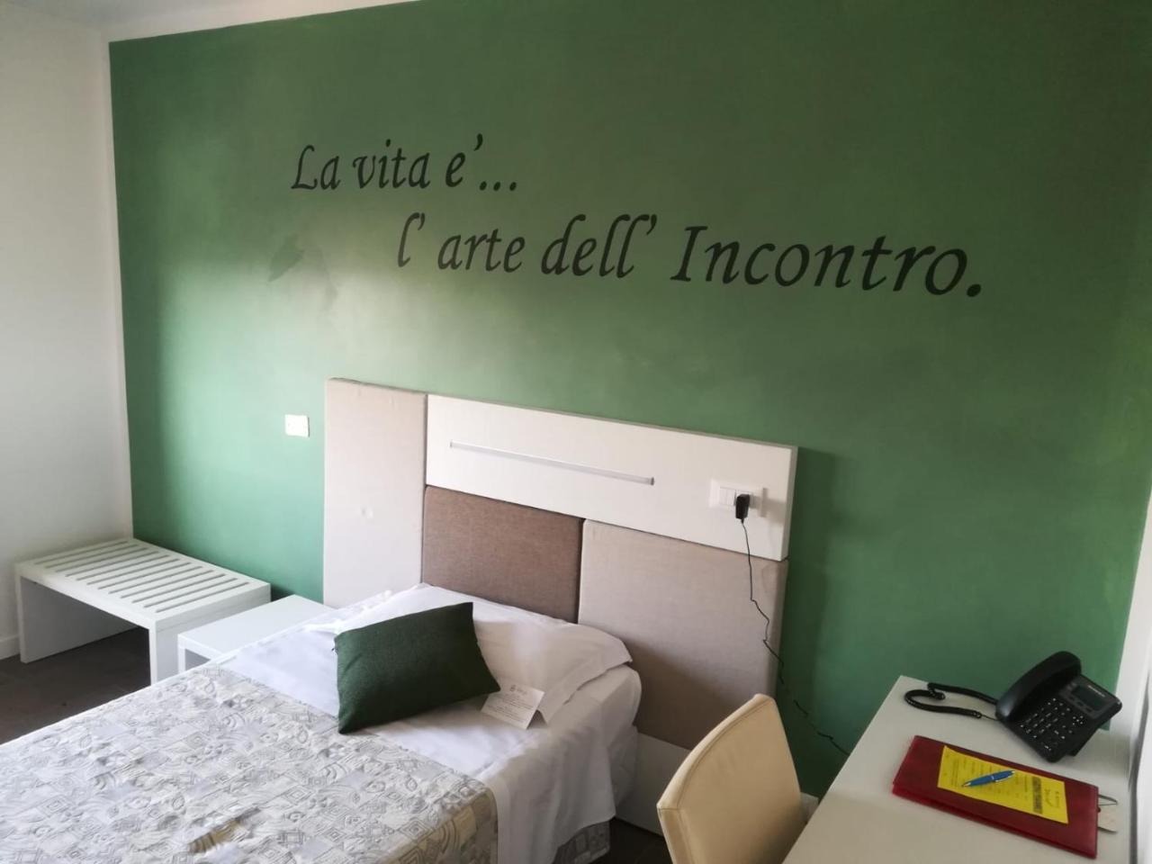 Albergo Zoello Je Suis Castelvetro di Modena Eksteriør bilde